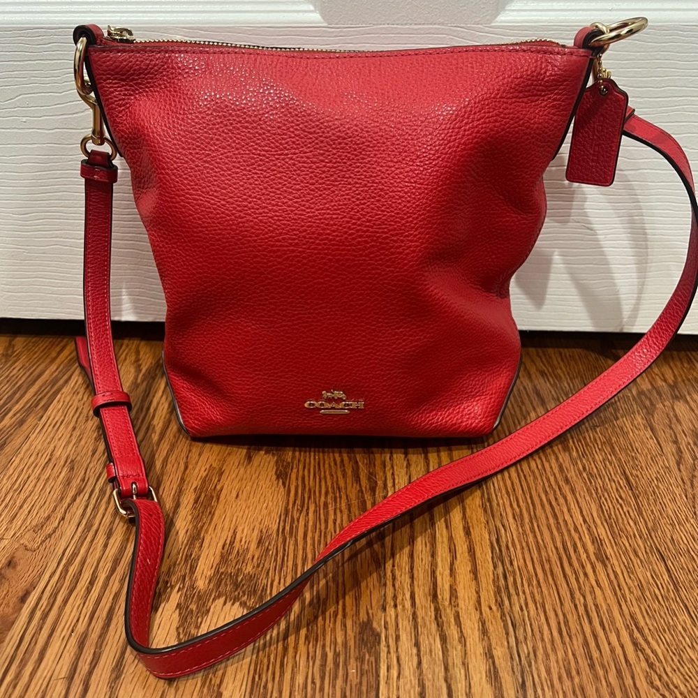Coach red pebbled leather bag - Picture 4 of 16